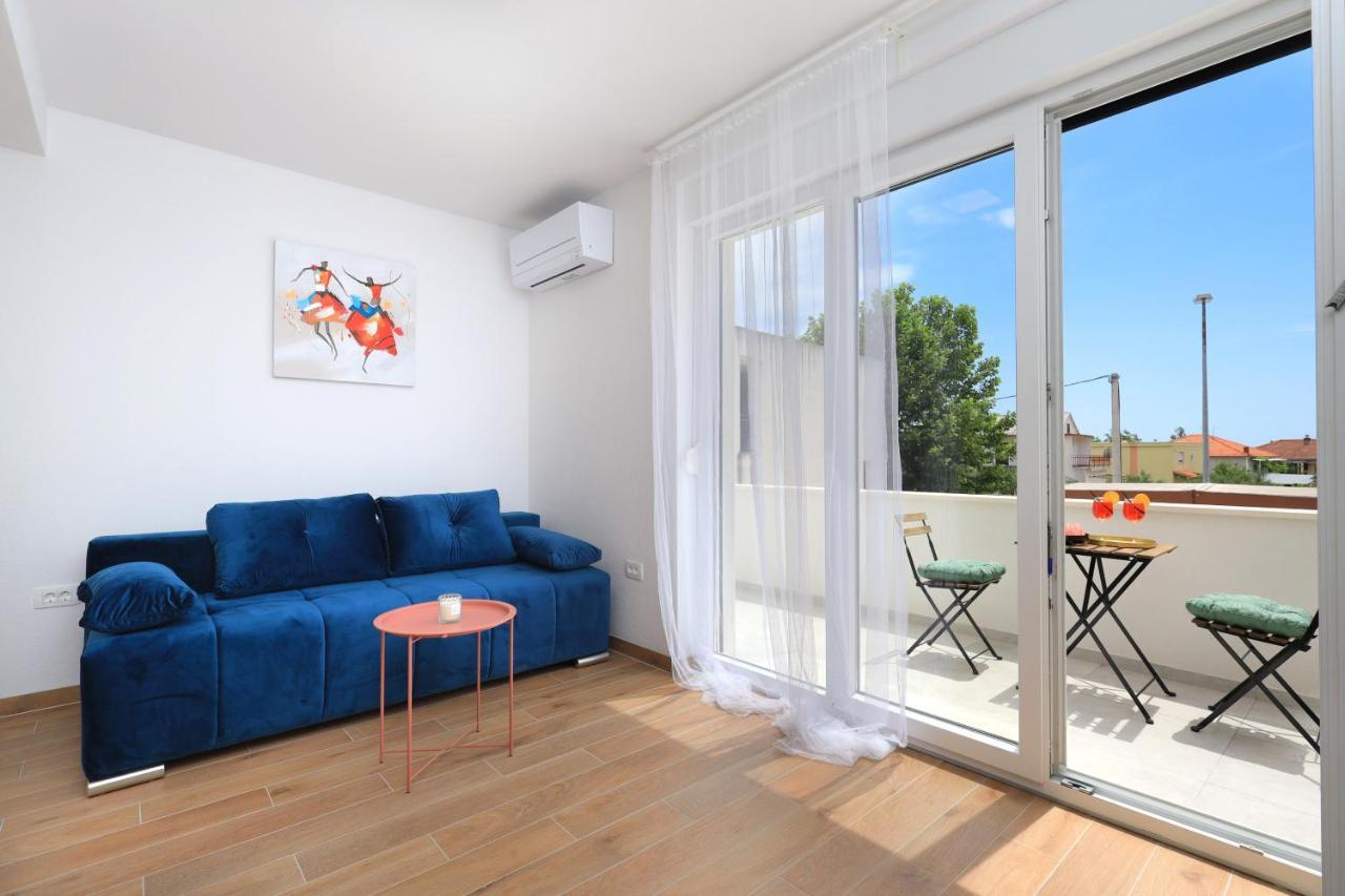 Bonaca Apartments With Terrace And Private Parking Kastela Exterior photo